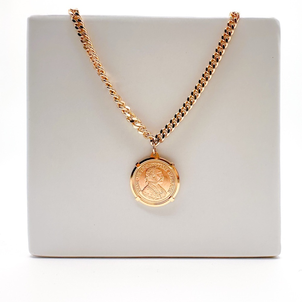Gold Coin Pendant Necklace